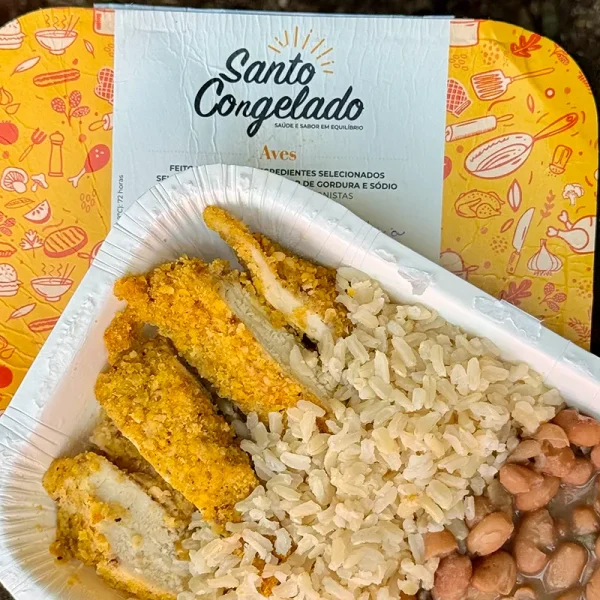 Tiras de Frango em Crosta  + Arroz integral + Feijão Carioca