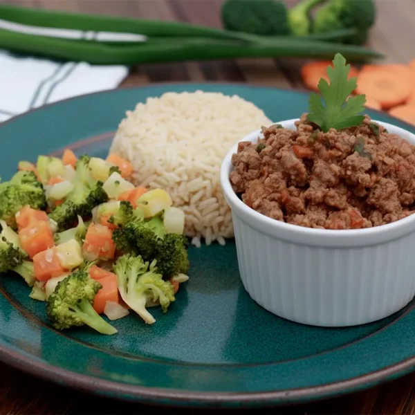 Patinho Moído, Arroz Integral e Mix de Legumes