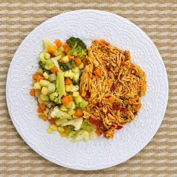 Frango Desfiado + Mix de Legumes